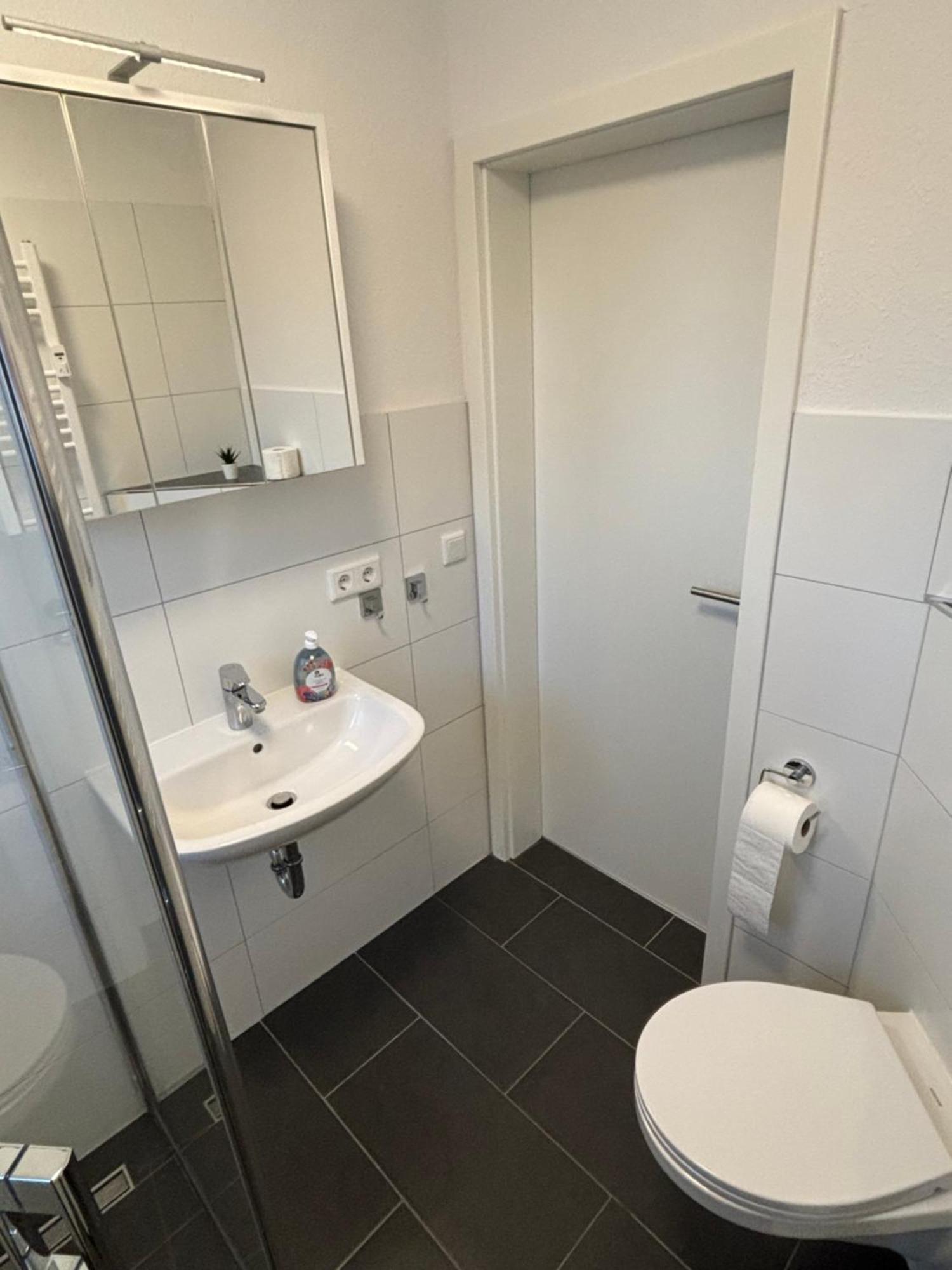 Ferienwohnung In Solingen-Mitte Экстерьер фото